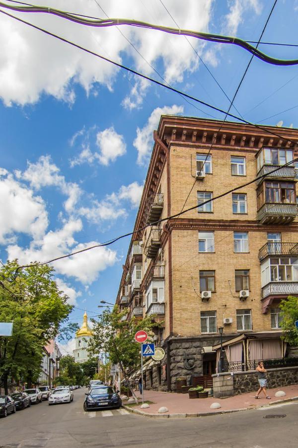 2Х-Кімнатна Квартира На Майдані Незалежності Kyiv Exterior photo